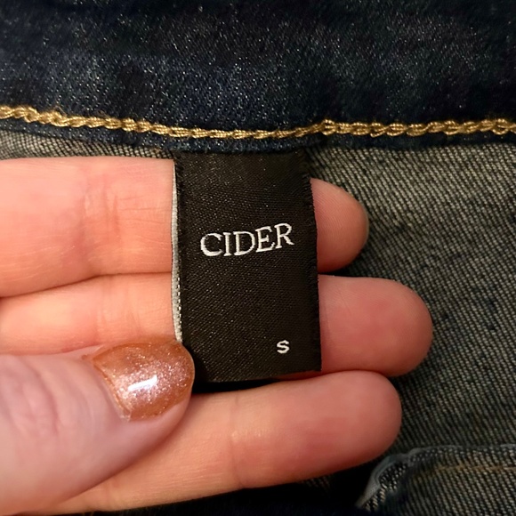 CIDER brand wide leg jeans, NEVER WORN, Size Small - Picture 6 of 8